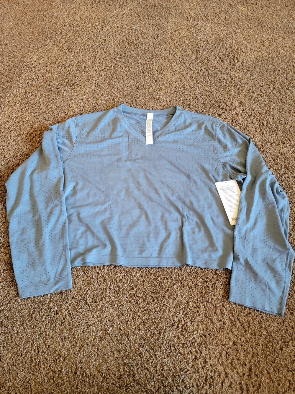 lululemon athletica Women's Swiftly Open Hole Long Sleeve V-Neck Top Size 14